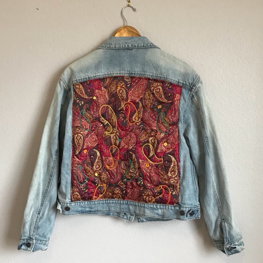 FREE PEOPLE boyfriend denim jacket.